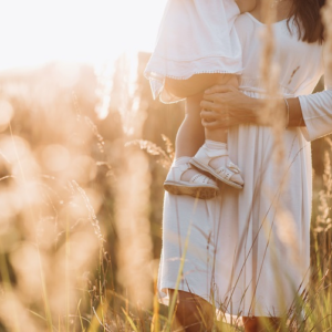 Recenzie – interviu cu Alina C. – „Jurnal de Mămicie” – de Niculina Ghițulescu